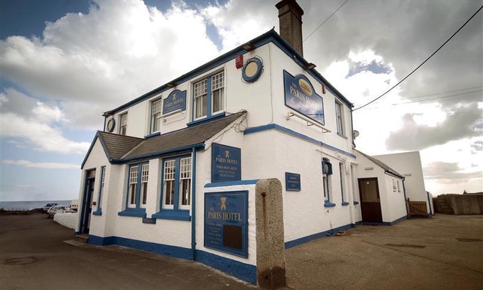 Coverack Hotel | The Paris Hotel