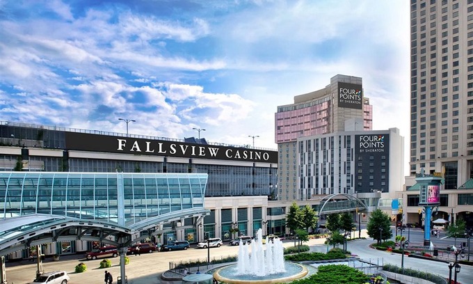 Fallsview Hotel | Four Points by Sheraton Niagara Falls Fallsview