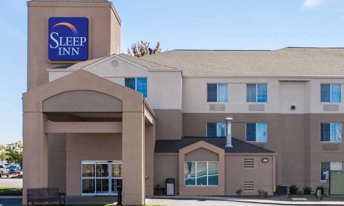 Ontario Hotel | Sleep Inn Ontario