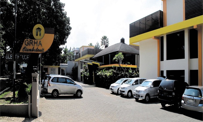 Ciumbuleuit Hotel | Grha Ciumbuleuit Guest House