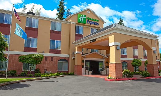 Canyon Park Hotel | Holiday Inn Express Bothell - Canyon Park, an Ihg Hotel