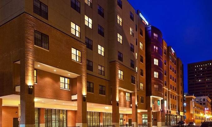 Downtown Syracuse Hotel | Residence Inn by Marriott Syracuse Downtown at Armory Square