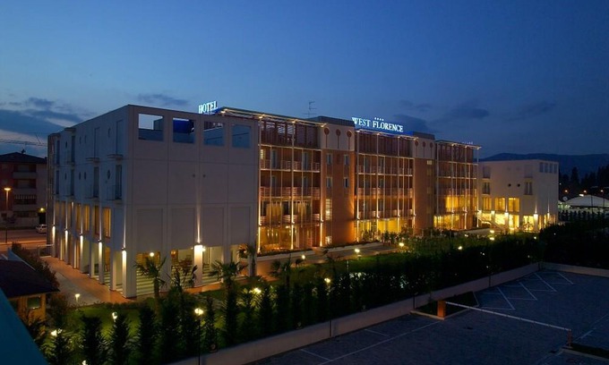 Campi Bisenzio Hotel | West Florence