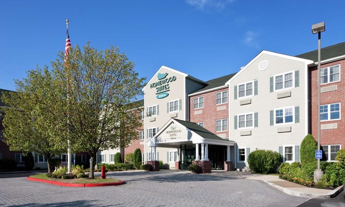 Midtown Anchorage Hotel | Homewood Suites by Hilton Anchorage