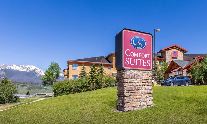 Dillon Hotel | Comfort Suites Summit County