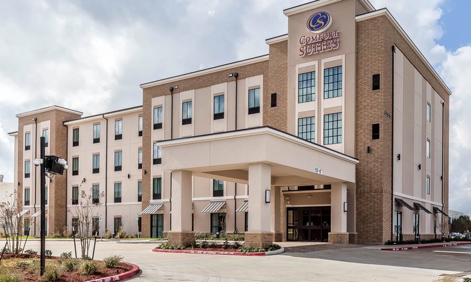 Barker Hotel | Comfort Suites Northwest Houston at Beltway 8
