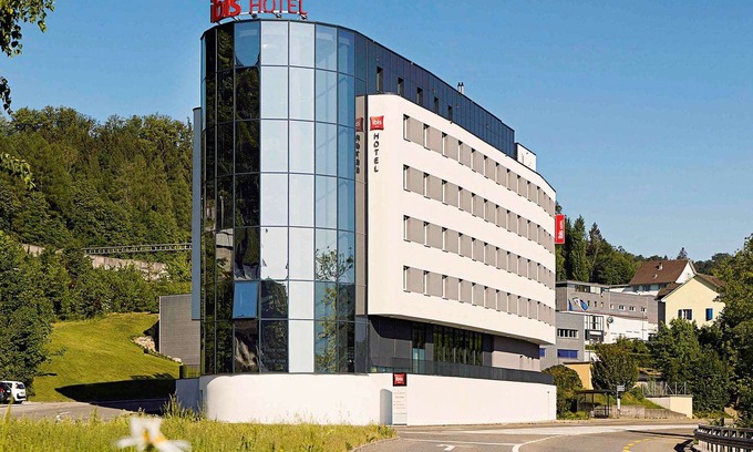 Neuenhof Hotel | Ibis Baden Neuenhof