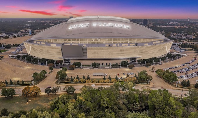 Arlington Apartment | Cozy 2BR Farmhouse Apt - Sleeps 8 - FREE Parking!