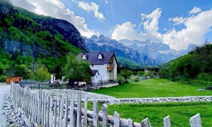 Theth Bed & Breakfast | Bujtina Tinari