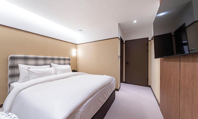 Yongin Hotel | Yongin IPPDA Petit