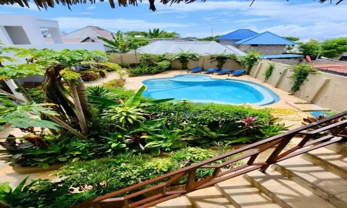 Kiwengwa Bed & Breakfast | The Dream Village Bed & Breakfast