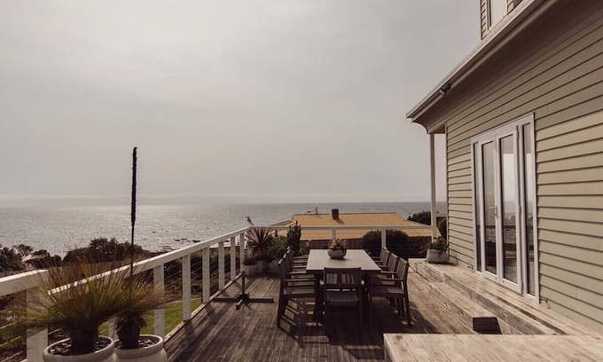 Ocean Vista House | The Firs at Ocean Vista – Indulge in Panoramic Sea Views