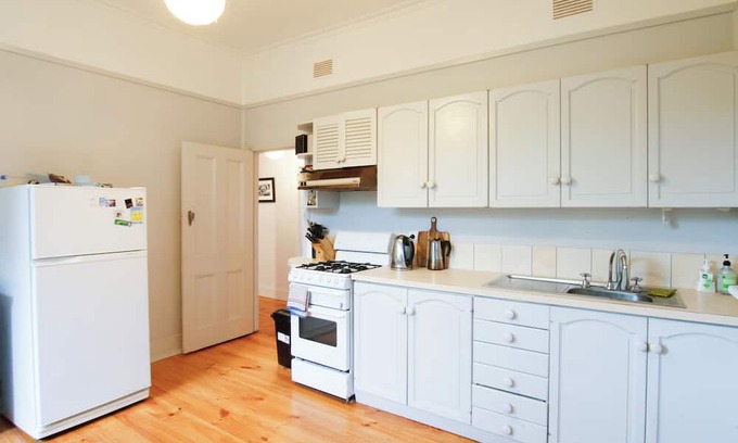 Warrnambool House | Goose Gully - Central Warrnambool Home