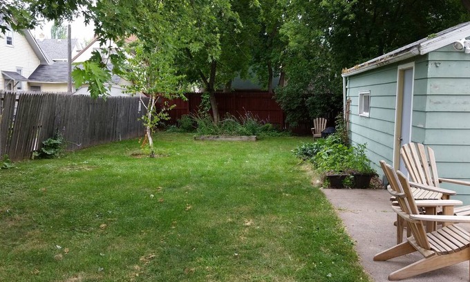 Oshkosh House | Cozy home in downtown Oshkosh