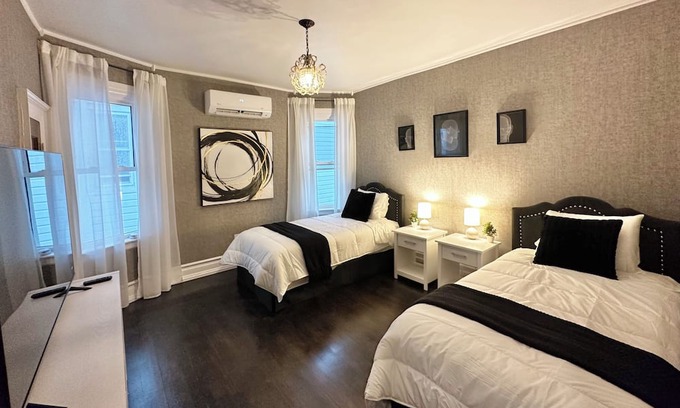 Shenandoah House | CENTURY House with 6 bedrooms