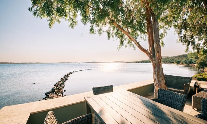 Ayvalik House | Unique Cunda Experience, Stone House w Private Bay