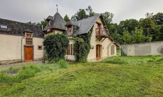 Raizeux House | Homerez - Spacious house for 8 ppl. with hammam and terrace at Raizeux