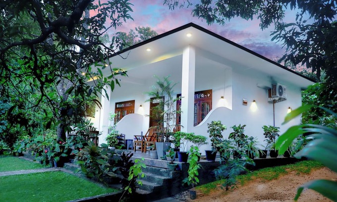 Sigiriya House | Escape to Nature's Peace: Relax in Comfort at Cattleya Guest House on VRBO!