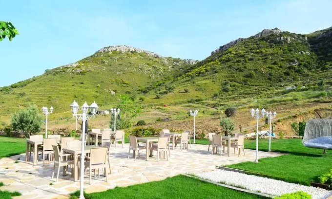 Datca Apartment | 1+1 Ground Floor Apartment for Rent in Old Datca