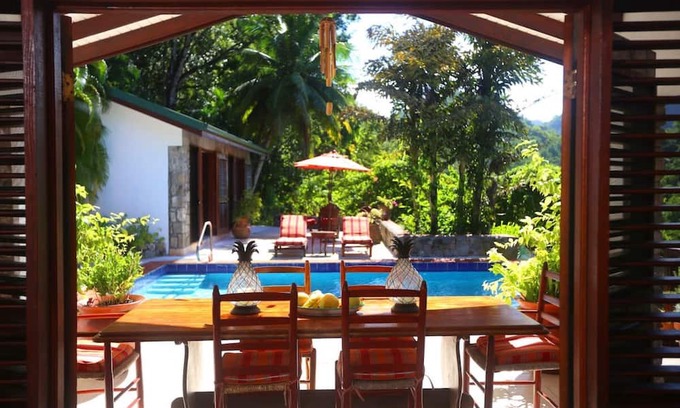 Anse La Raye Villa | Spacious 5 Br Oceanfront Villa