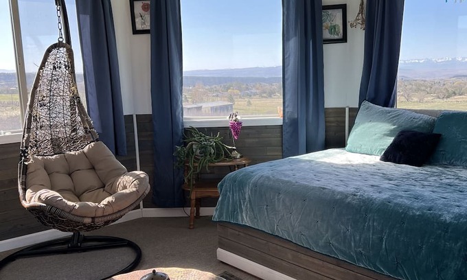 Cedaredge Apartment | Farm Stay Guest Apartment on Private Orchard with Goats!