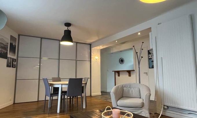 Bellamy-Barbin Apartment | Charming cozy nest in Nantes