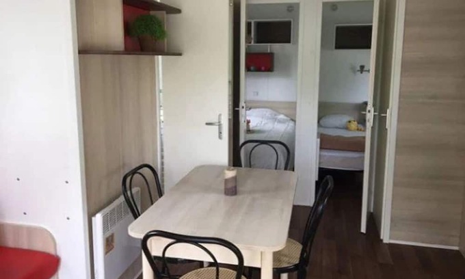 Aubigny-les-Clouzeaux House | Mobilhome 4 étoiles - Piscine - eecaih
