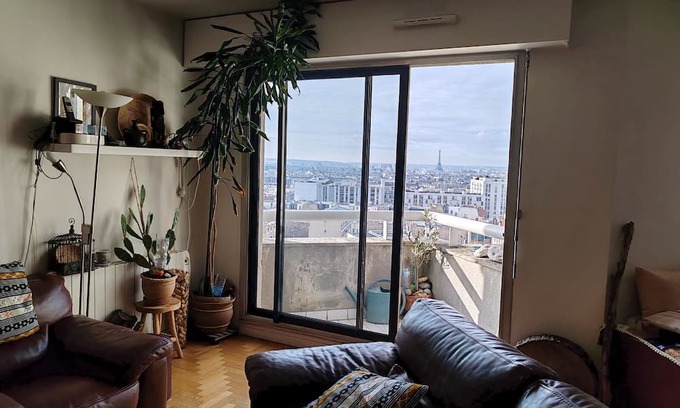 Combat Apartment | Spacieux T6 de 160 m2 en Duplex Avec vue Panoramique de Paris. Idéal !