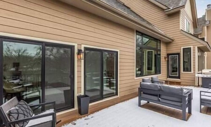 Minnetonka House | Luxury Minnetonka Home - sleeps 24/+bunk room