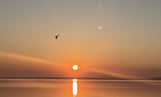 Houghton Lake House | Lakefront House w/dock and fire pit “Sunrise House”