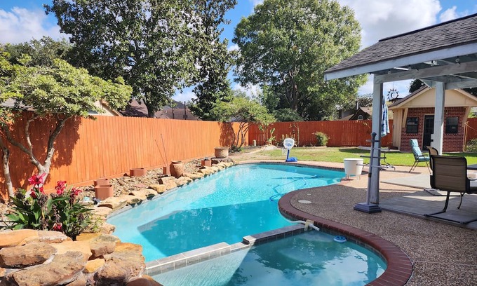 Pecan Grove House | Offering a comfortable home with a pool and outdoor space to relax and enjoy!