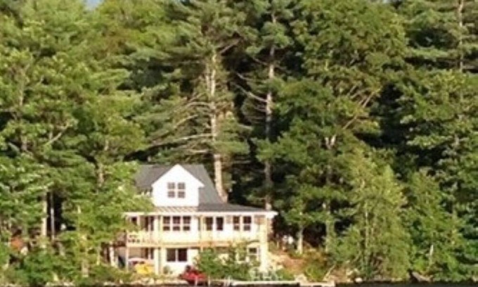 Bridgton House | At Waters Edge