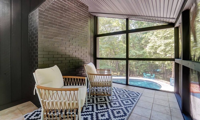 Charlotte House | {The Escape} Amazing Heated Pool Luxury-heated March 1-November 1.