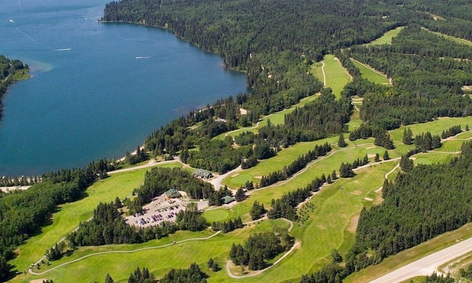 Onanole Cottage | Serenity on Second just minutes from Riding Mountain National Park