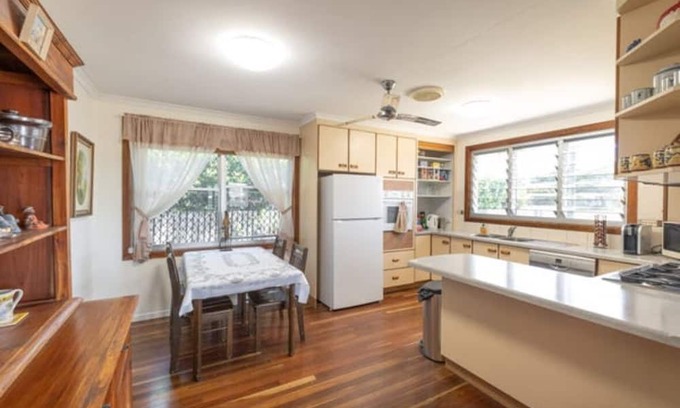 Walkervale House | Your House at Southside Central, Big home, Pet friendly, close to everything!