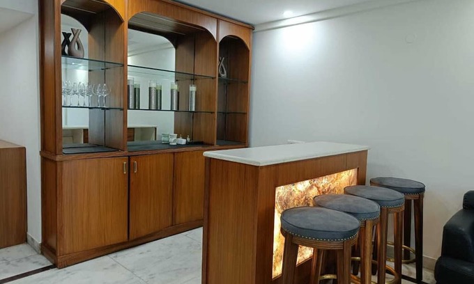 Delhi Apartment | BnBBuddy Connaught Place Elegant 3 BHK+Study