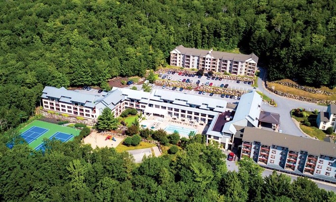 Lincoln Resort | New Year at LOON Mtn - 1Bdrm Suite, InnSeason Resorts Pollard Brook, Lincoln, NH