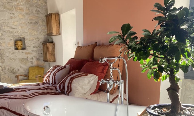 Chandolas Bed & Breakfast | Chambre Dhôtes Deluxe « Justenous »proche Rivière, Petit Déjeuner Inclus