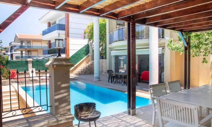 Cesme Villa | Enchanting Villa with Backyard in Cesme near Beach