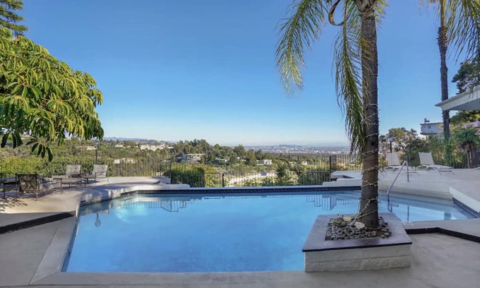 Bel Air House | Explosive City Views at Villa Fontante