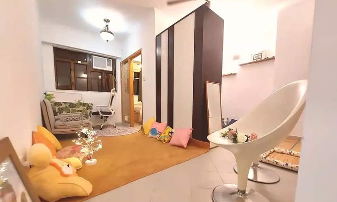 Quarry Bay Apartment | Full Modern Apartment in the Center of HK Island