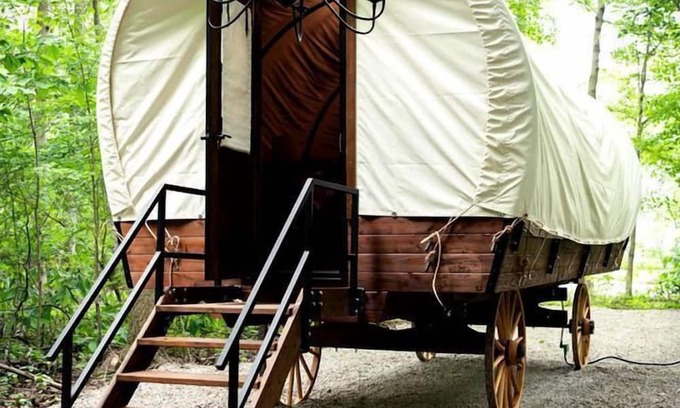 Houston House | Luxury Conestoga Wagon, Perfect for a Weekend Glamping Escape from Dayton, Ohio