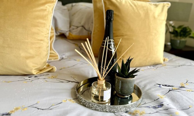 Abergavenny House | Secluded Hot Tub, With Views - Abergavenny