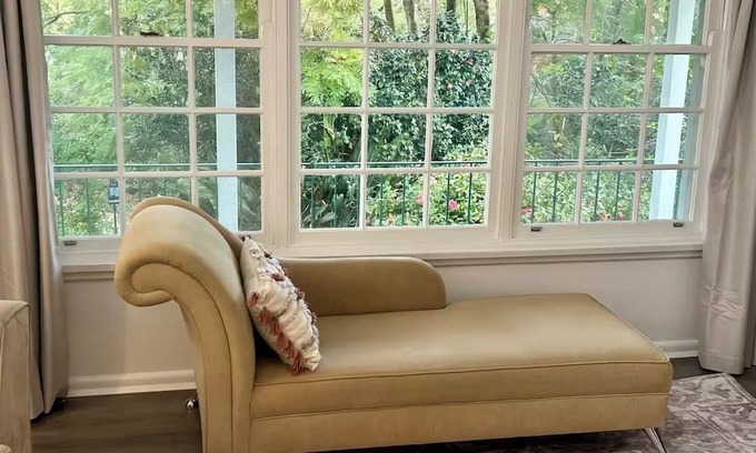 Glenbrook House | Glenbrook Bluegum Hideaway (sleeps 6) - pet friendly. Your home away from home