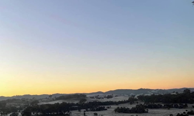 Yass River Cottage | Secluded Farm Stay on Yass River – Trails, Animals, Fire Pit & River Fun