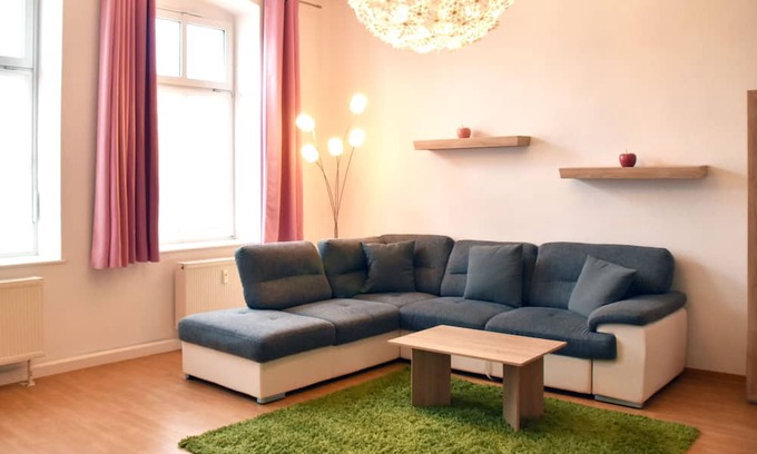 Guben Apartment | GUWO guest apartment Straupitzstraße 12