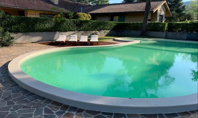 San Giovanni Ilarione House | Villa on the Veronese Hills