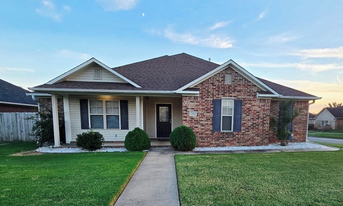 Barling House | Charming 3-bedroom house in wonderful Barling with AC