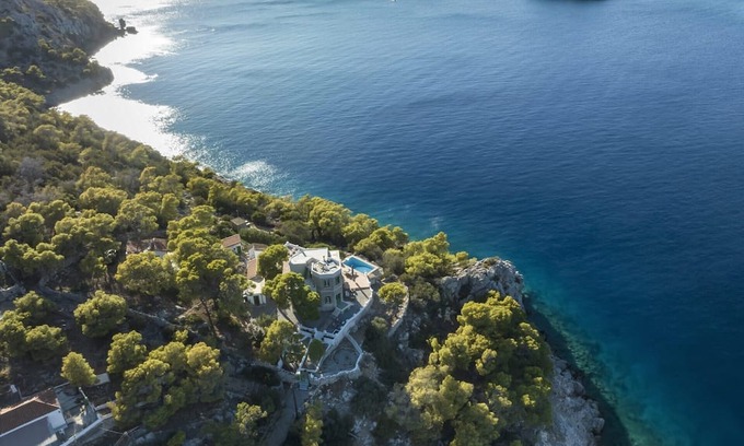 Hydra Villa | Mirkella - Six Bedroom Villa, Sleeps 12