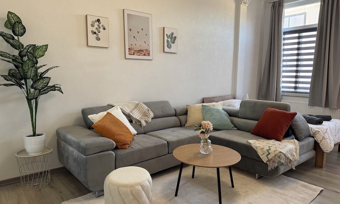 Klushof Apartment | Blunest Apartment 1: 4-Room-Apartment with Parking